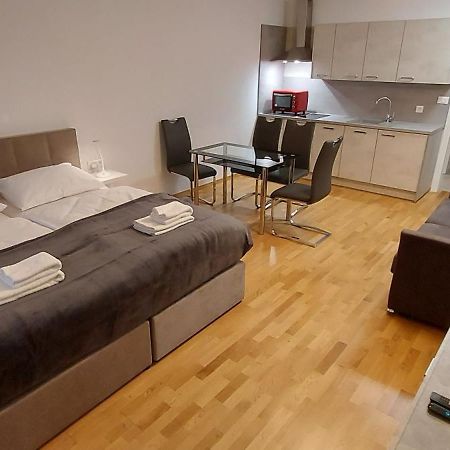 לובליאנה Bed & Breakfast Rezidenca Pipanova מראה חיצוני תמונה